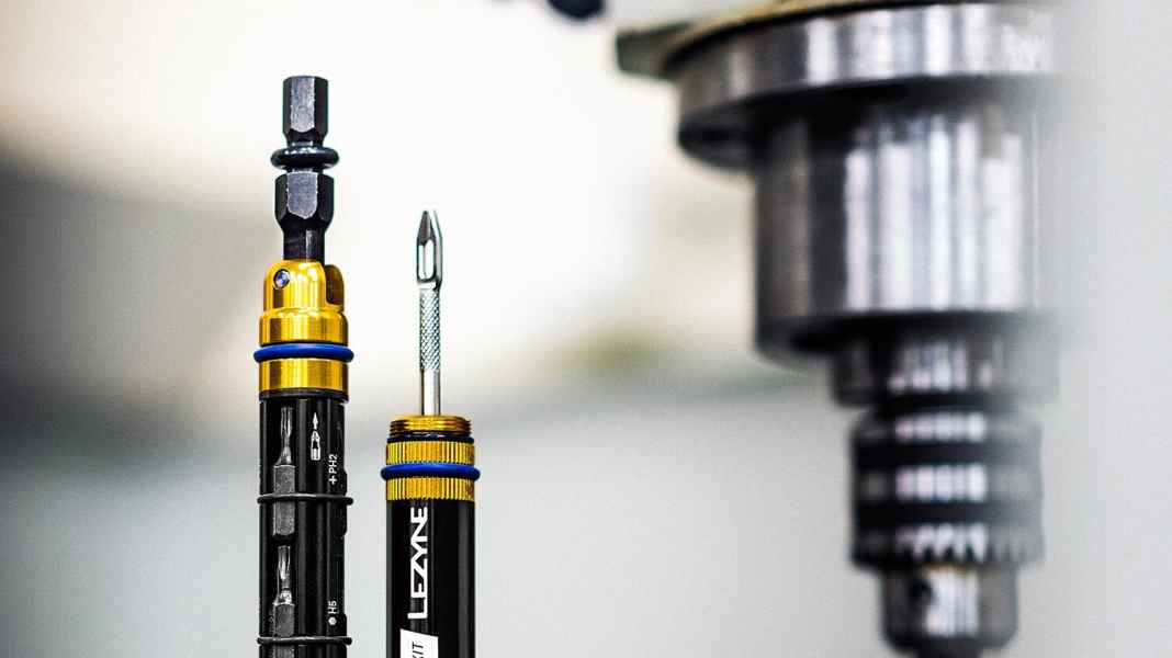 New handlebar tool from Lezyne