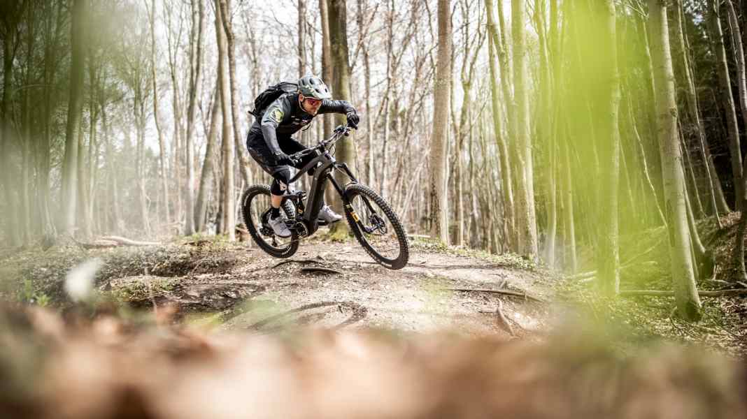 E-MTB suspension: How much suspension travel do I need on an e-bike?