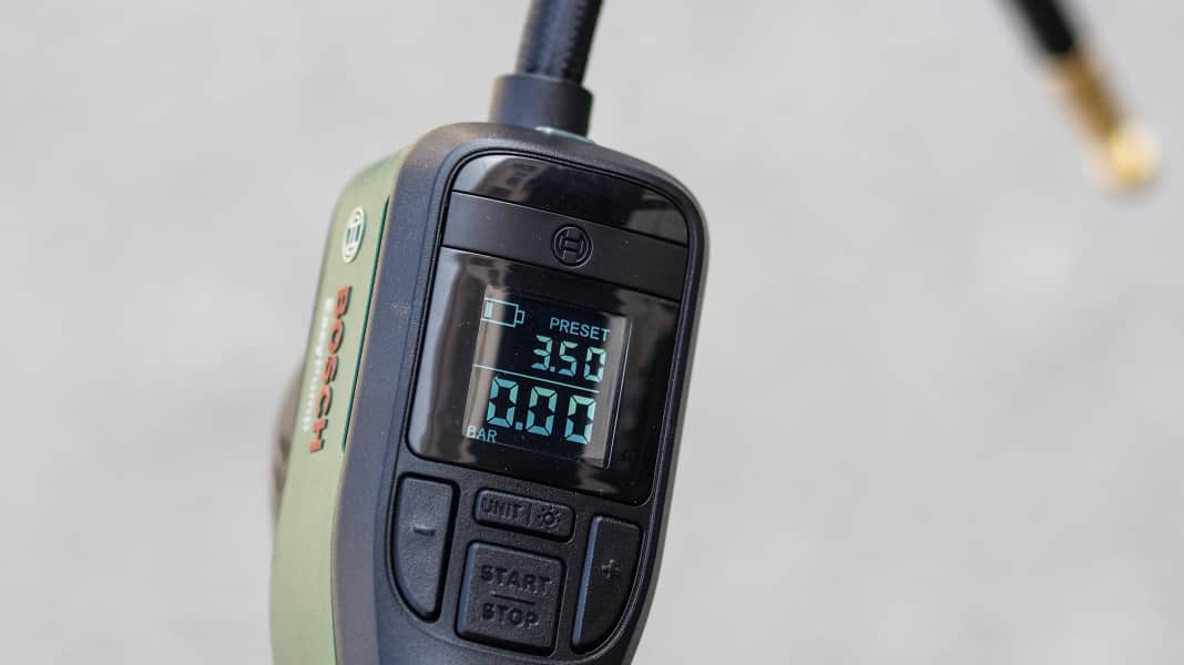 Battery-powered air pump: Bosch Easypump in a practical test