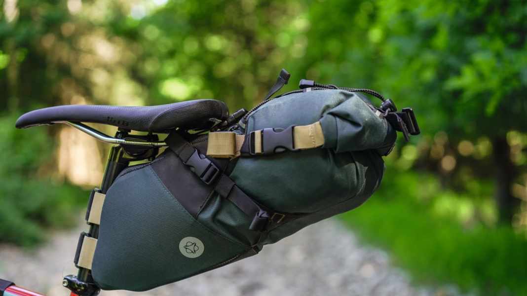10 litre storage space: Agu Venture saddle bag in practical test