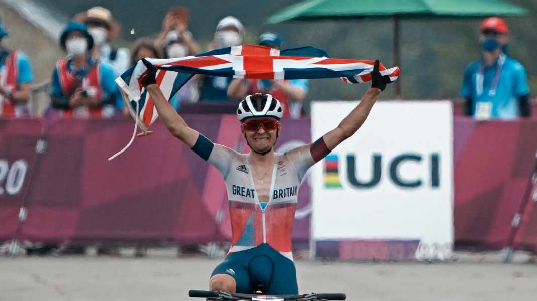 Pidcock wins Olympic gold