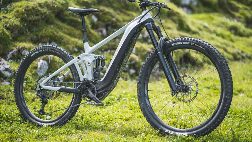 Giant zeigt E-Enduro mit neuem Yamaha-Motor