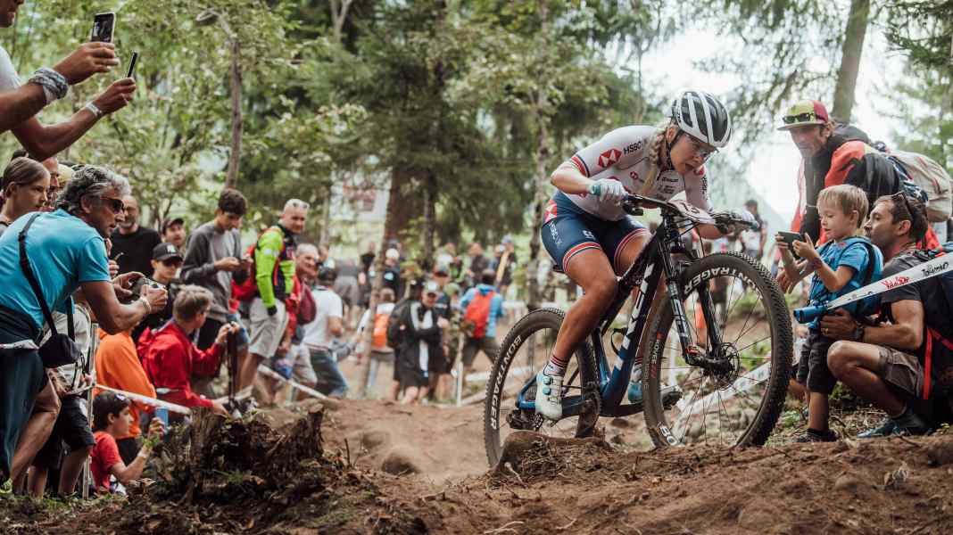 Brit Evie Richards becomes world champion