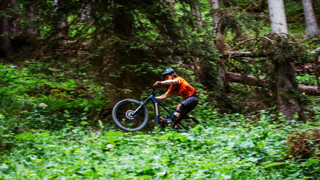 Ghost bikes with Bosch drive: E-Riot AM and EN