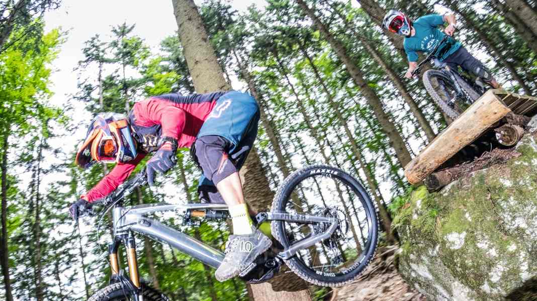 E-Freerider-Duell: Commencal Meta Power vs Canyon Torque:ON