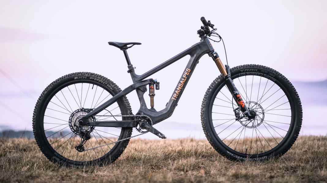 Silent Running: Light-E-MTB Transalpes E1 im Praxistest