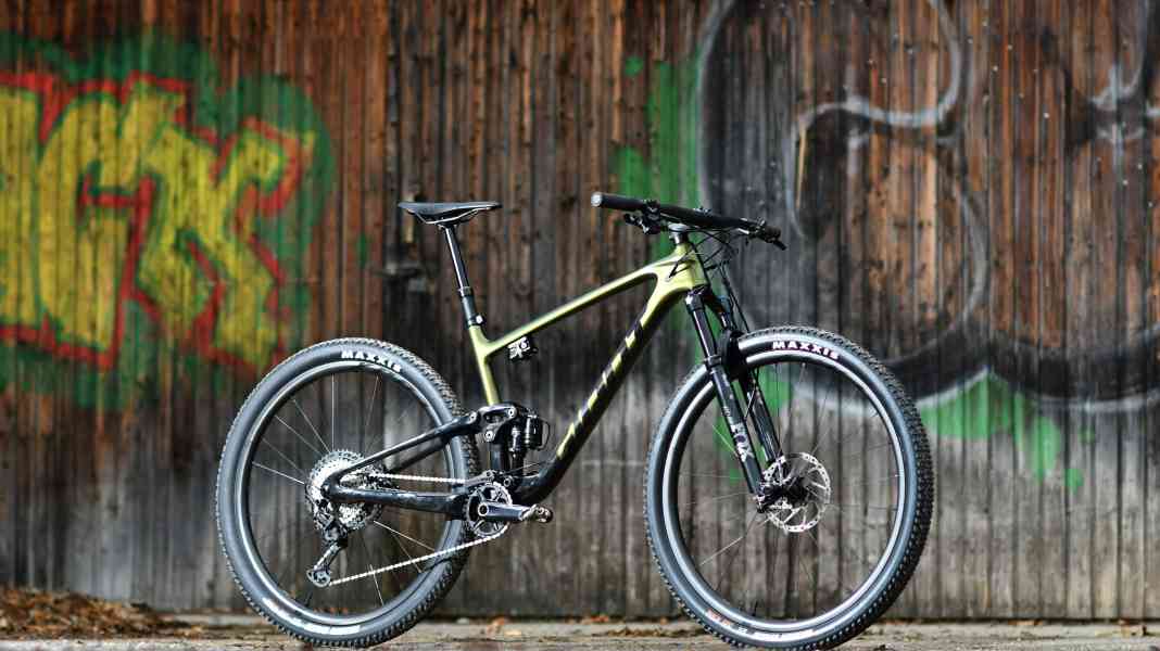 Modern and lightweight: Giant Anthem 2022