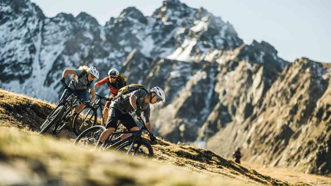 BIKE 04/2022: Test-Bikes im Heft