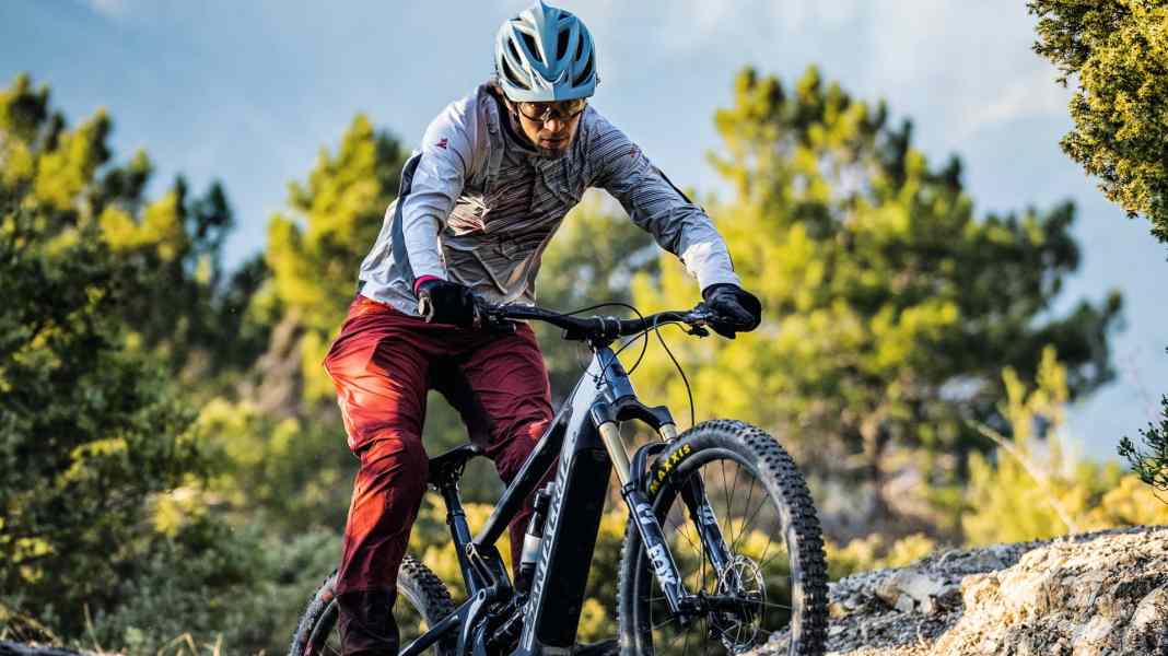 Grown up: E-All-Mountain Santa Cruz Heckler on test