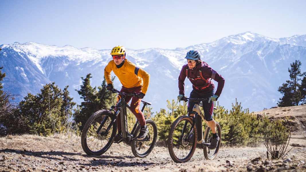 The test bikes in EMTB 02/2022