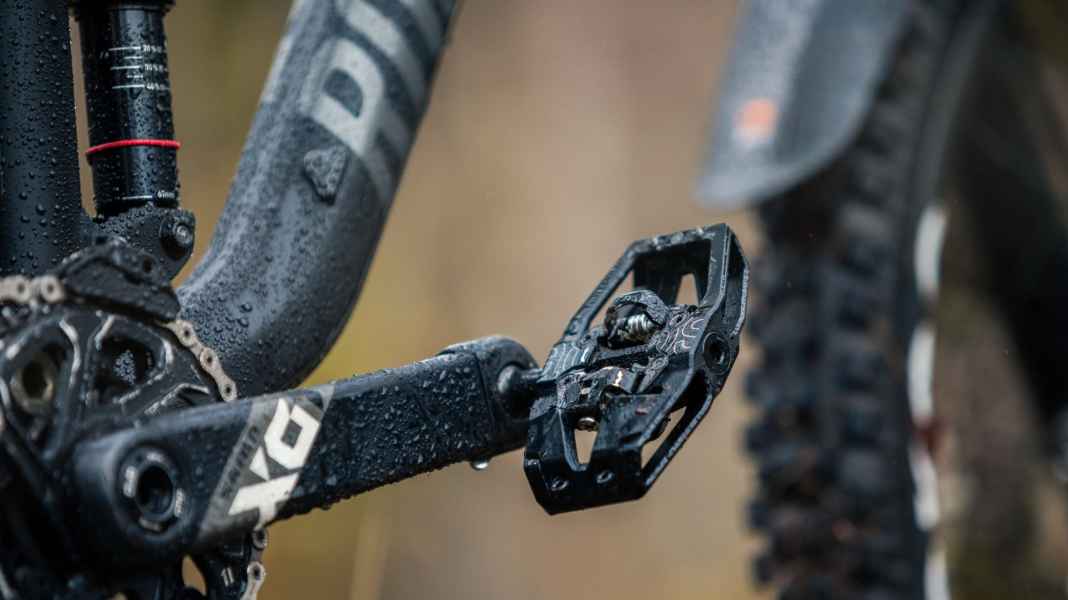 Acros: SPD-kompatibles Pedal mit verstellbarem Achsabstand