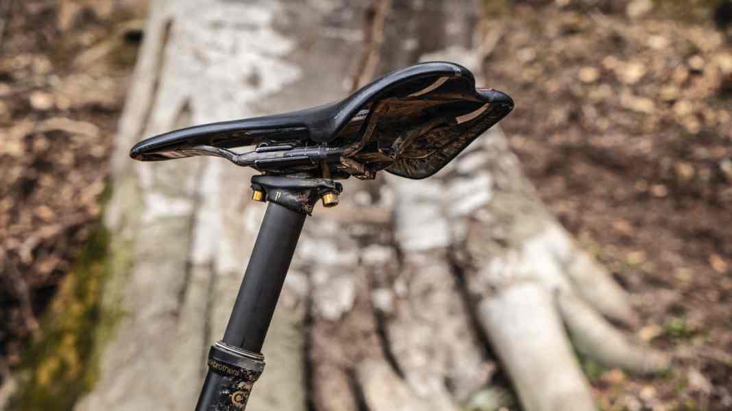 Voll-Carbon: Telesksop-Stütze Crankbrothers Highline im Test