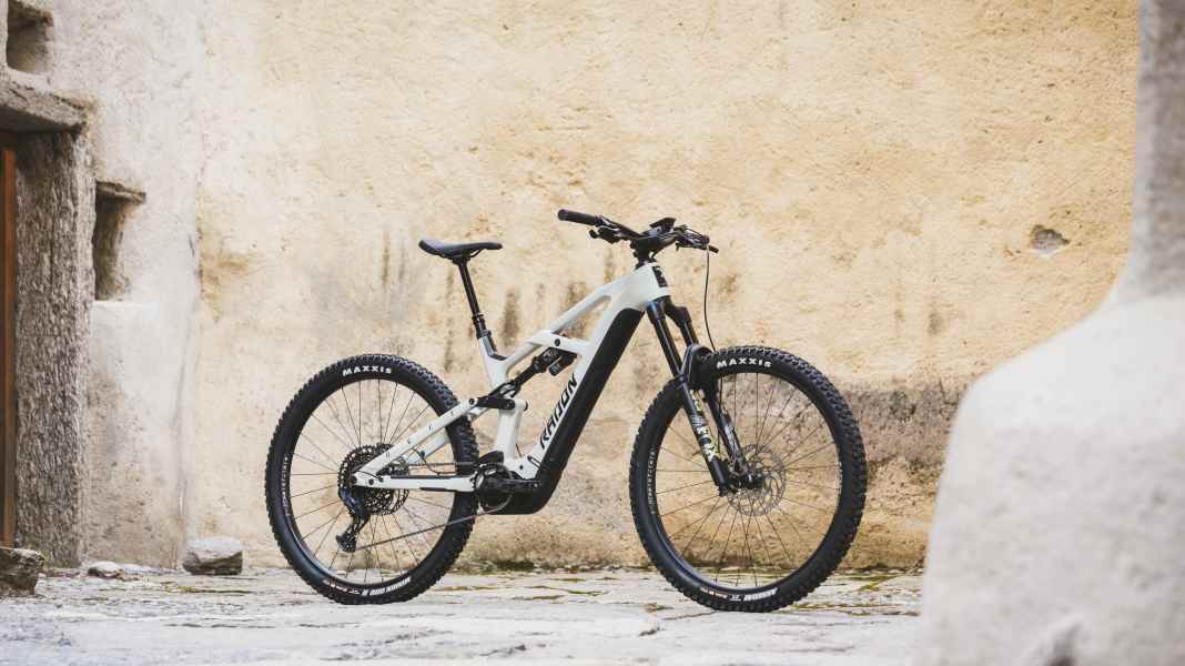 Radon Deft: mail order company presents new E-Enduro