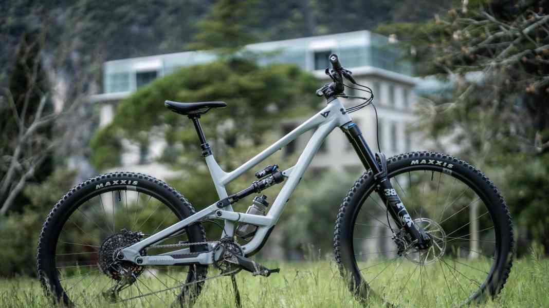 New: YT Industries Capra Core 2