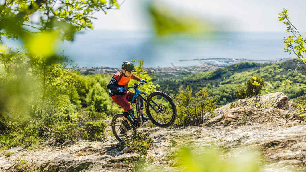 How to: EMTB riding technique video series