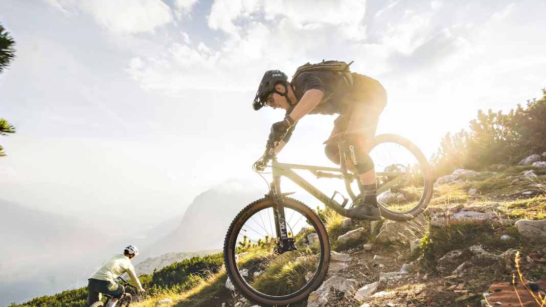Test Bestseller-Bikes 2023: Preis-Leistungs-starke Bikes von Race bis Enduro im Vergleich
