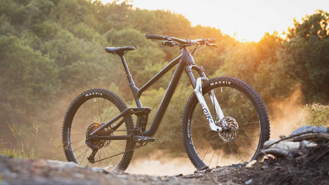 Novelties 2023: Radon Skeen AL & Slide Trail AL aluminium fullys