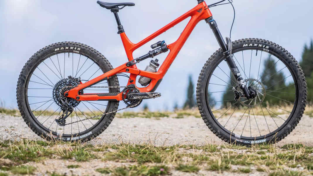 Test Bestseller-Bikes 2023: Enduro YT Capra MX Core 3