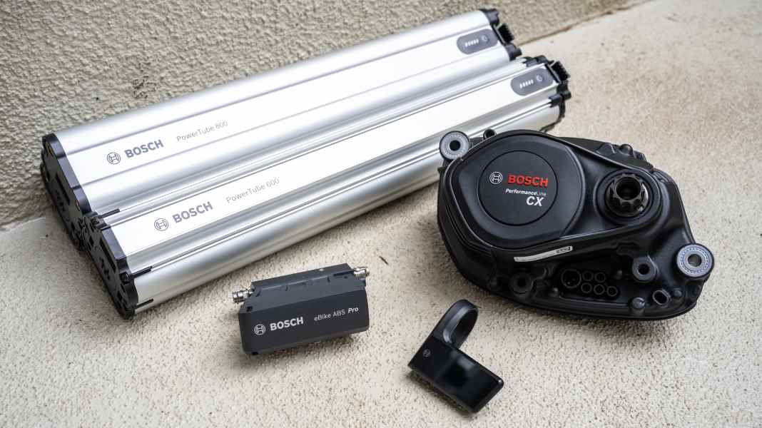 Interview on the new Bosch Performance Line CX: Is the fast charger coming back? Rattle-free SX motor?
