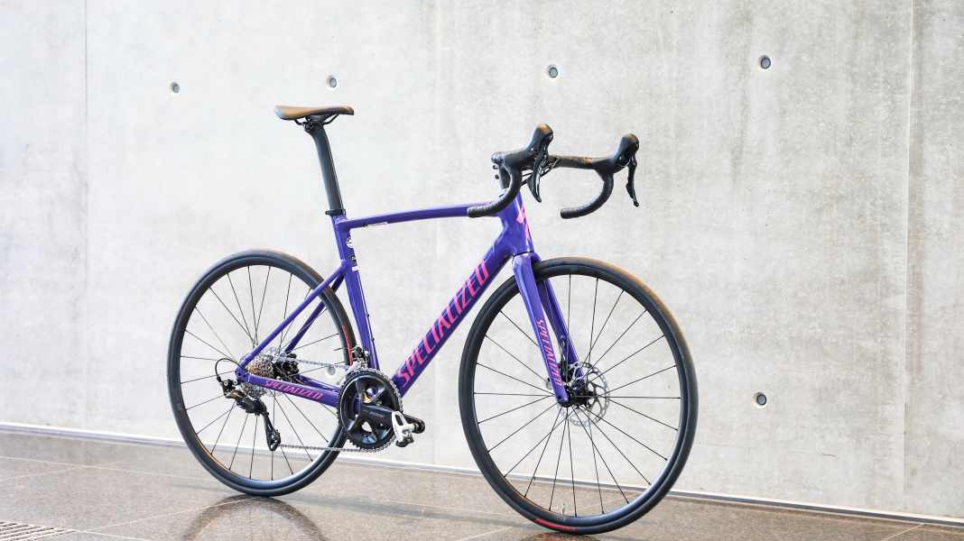“Aluminium Superbike”: A closer look at the Specialized Allez Sprint Comp