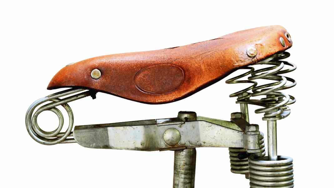 ZEITSPRUNG: Fahrradsattel damals und heute
