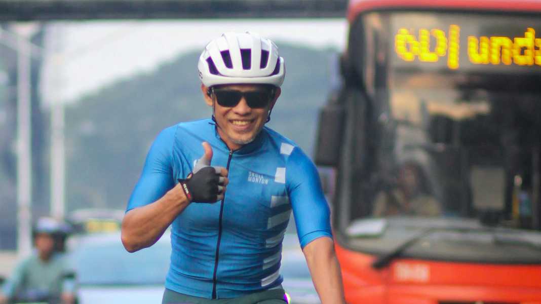 Opinion: No greetings when cycling? Not at all!