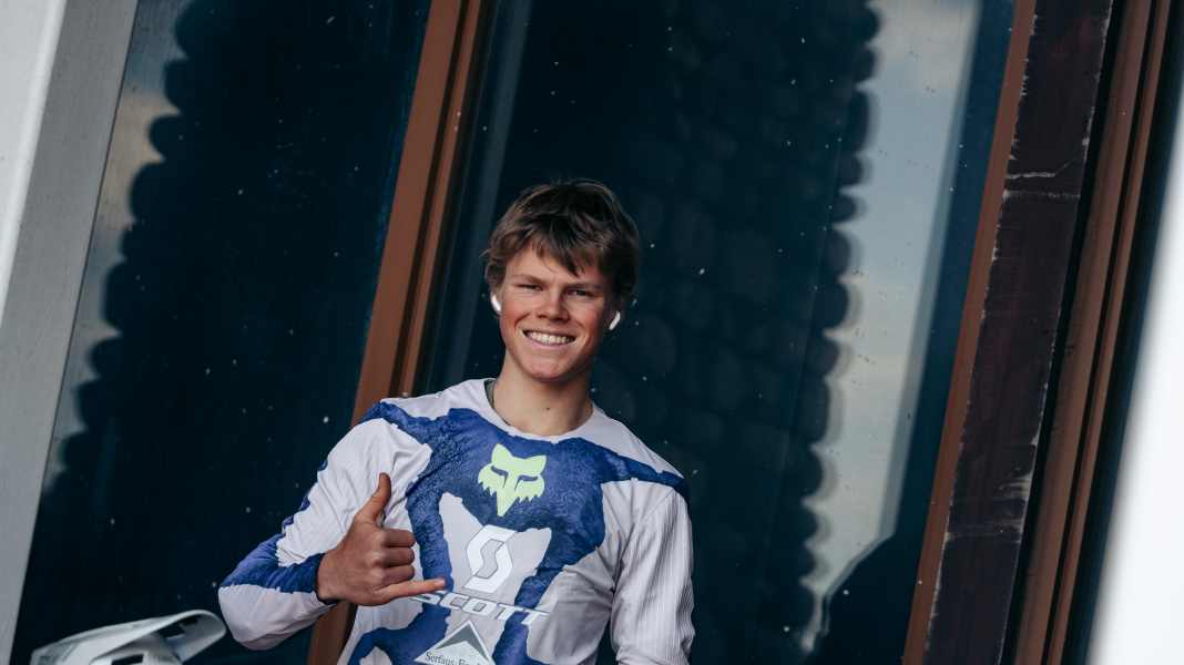 Worldcup-Debut Lois Eller: Downhill-Junior Lois: Drei grüne Splits - dann Pssssssch!