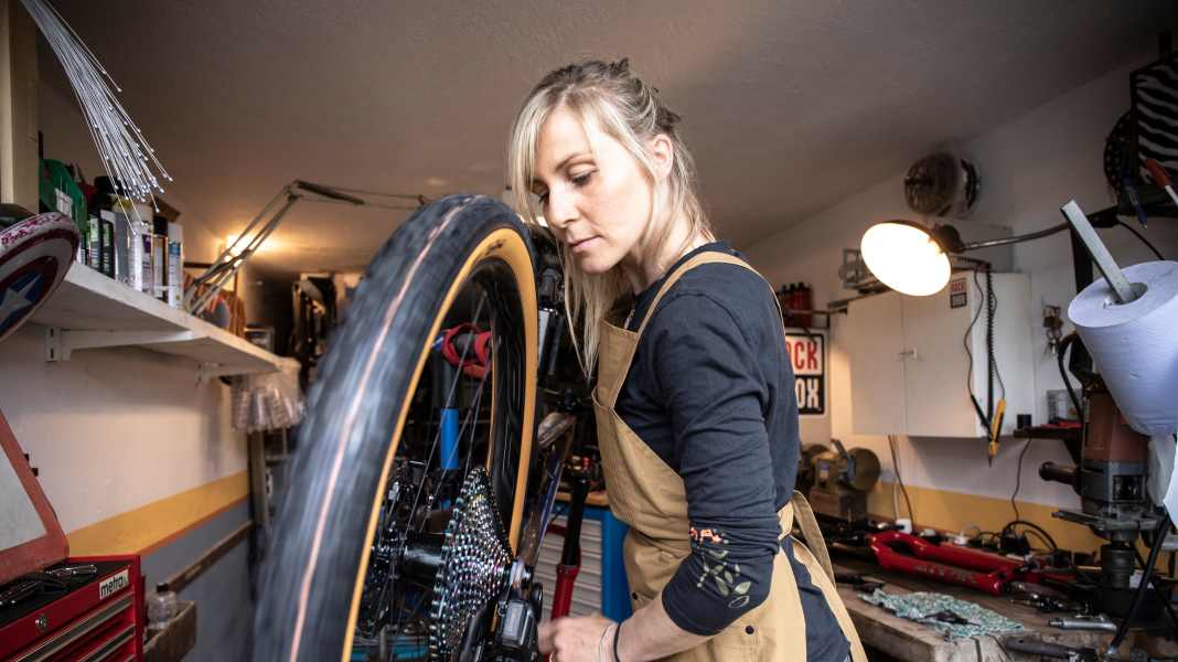 Autumn inspection: 10 steps to get your e-bike ready for winter