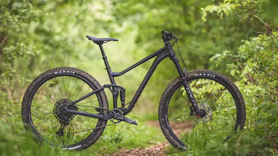 Liv Embolden 1 - Trail bike for beginners on test