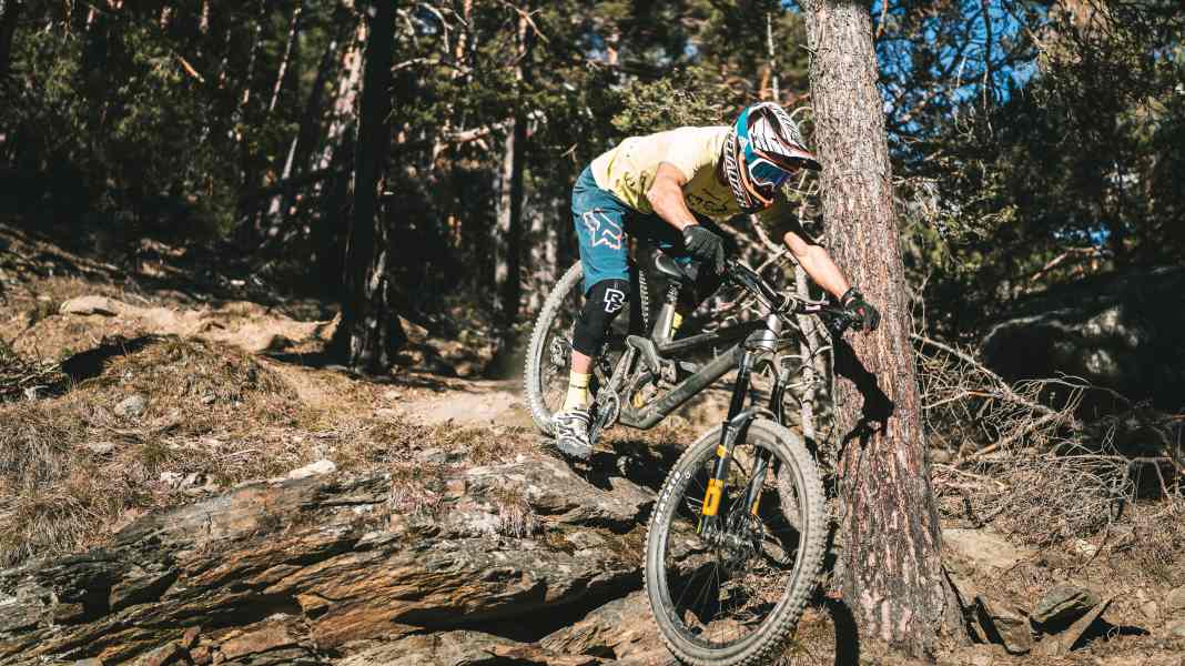 Edel-Enduros 2023: Prime Thunderflash S im Test – Testsieger