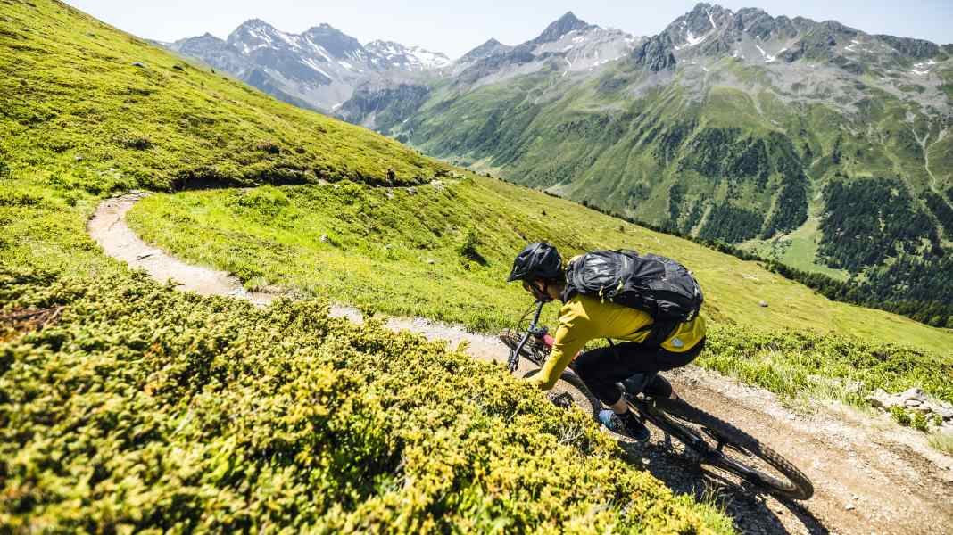 New cycle path law in Switzerland: MTB trails become mandatory for all cantons