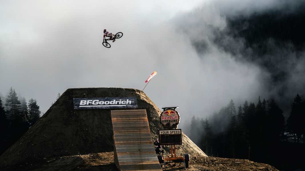 ​Red Bull Hardline BC: Weather forces Hardline to start early