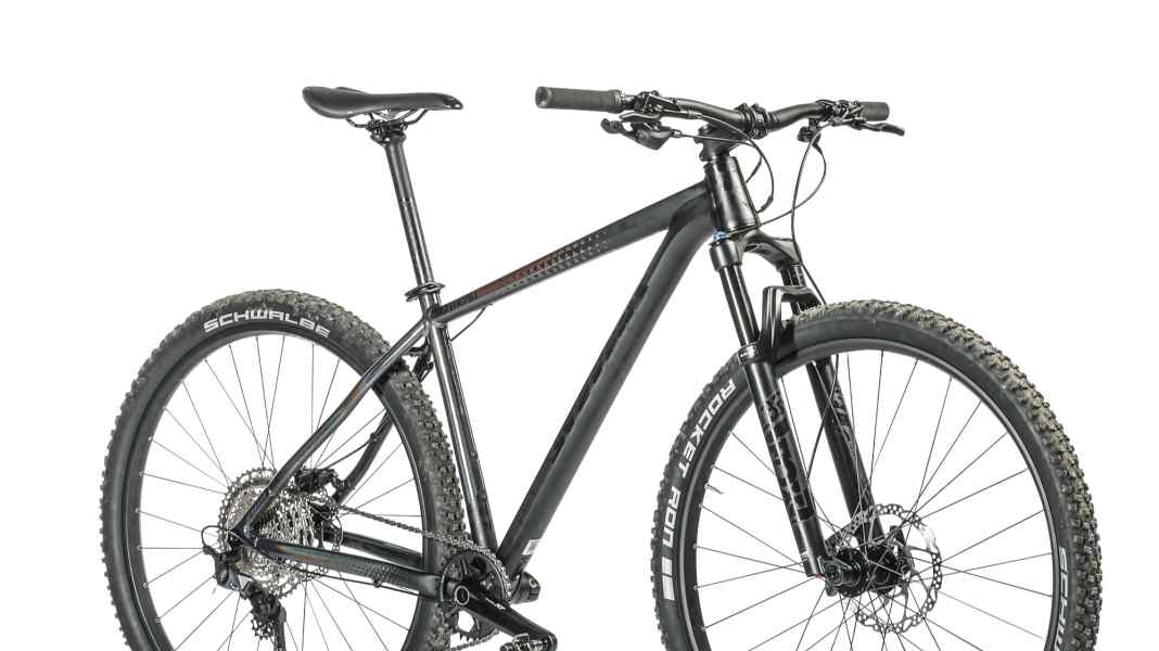 Einsteiger-Hardtails 2023: Stevens Sentiero - das Leichtgewicht im Test