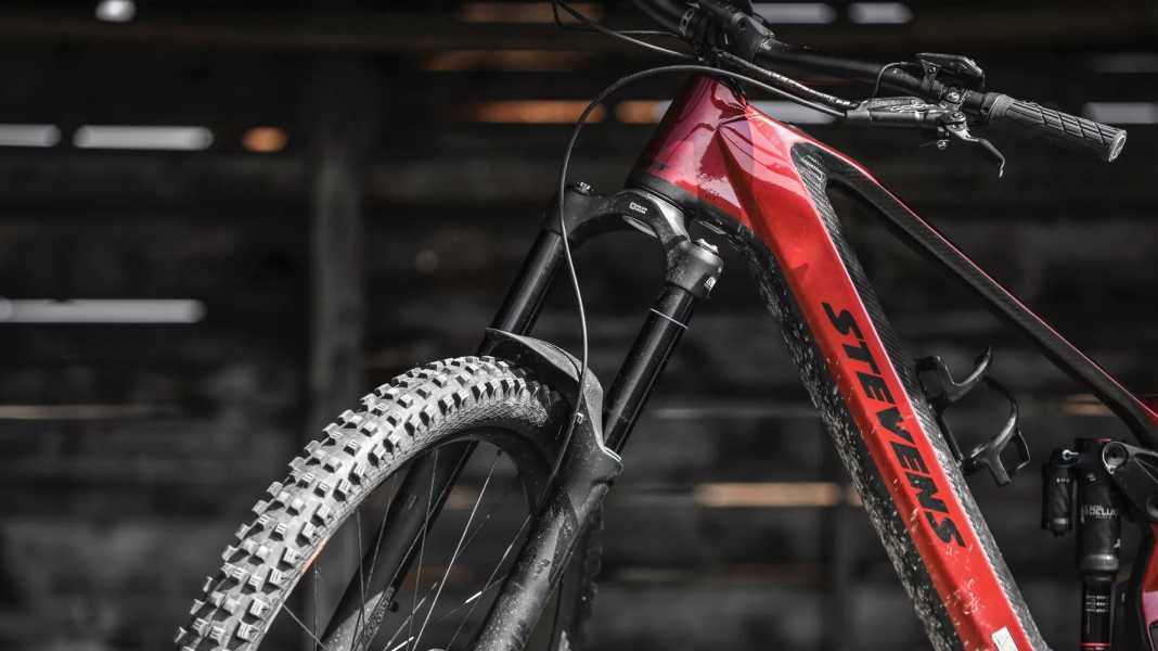 MTB suspension fork: SR Suntour Durolux 38 on test