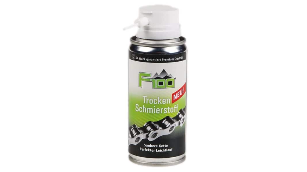 How and with which lubricant should I lubricate the chain?