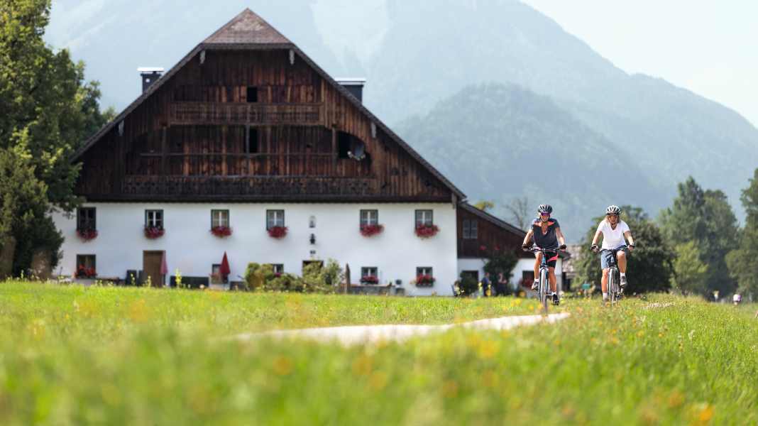 Salzkammergut cycle path