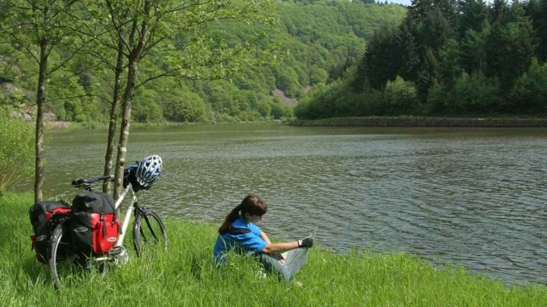350 kilometres around the Saarland