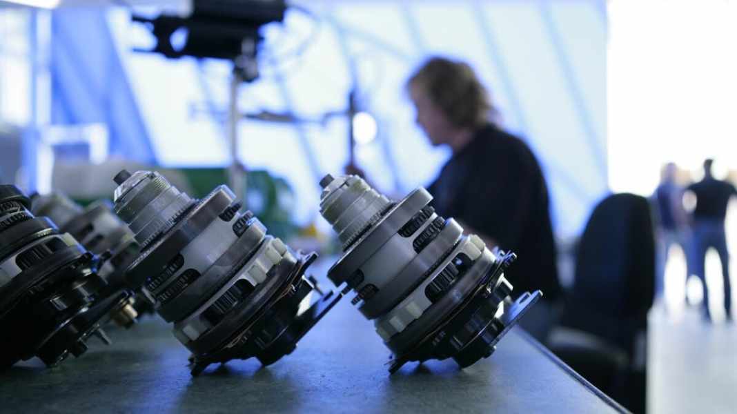 How the 14-speed hub performs in practice and in the lab