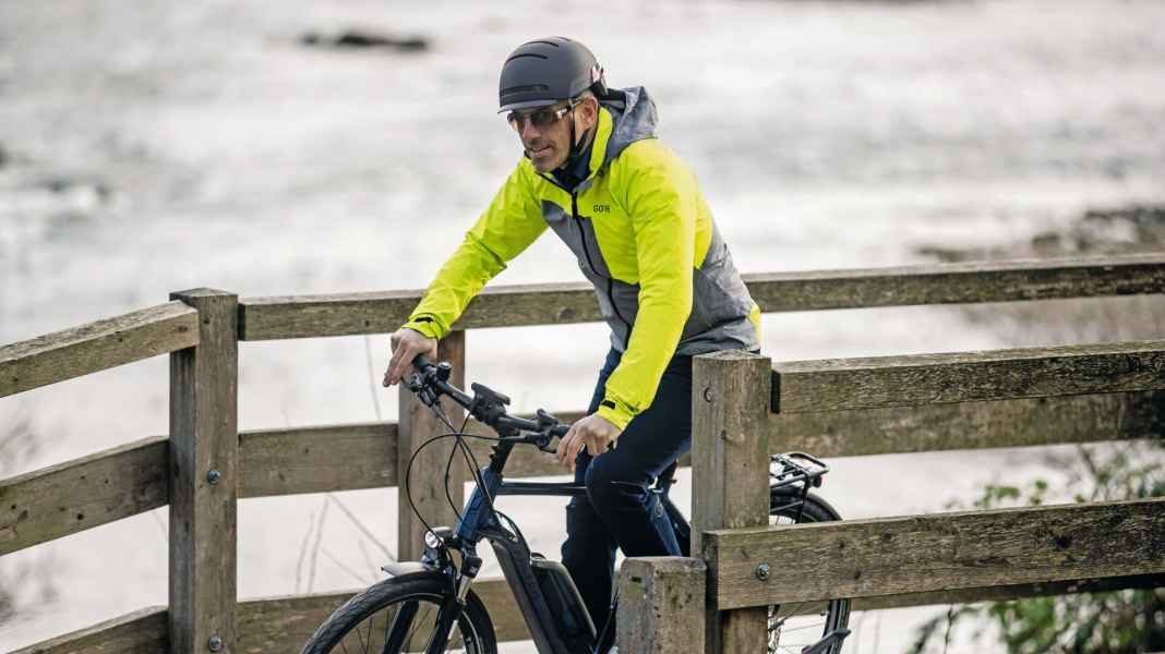 One for all: rain jackets put to the test