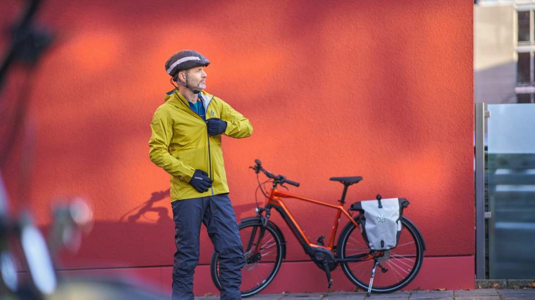 Rainwear: tips for bad weather