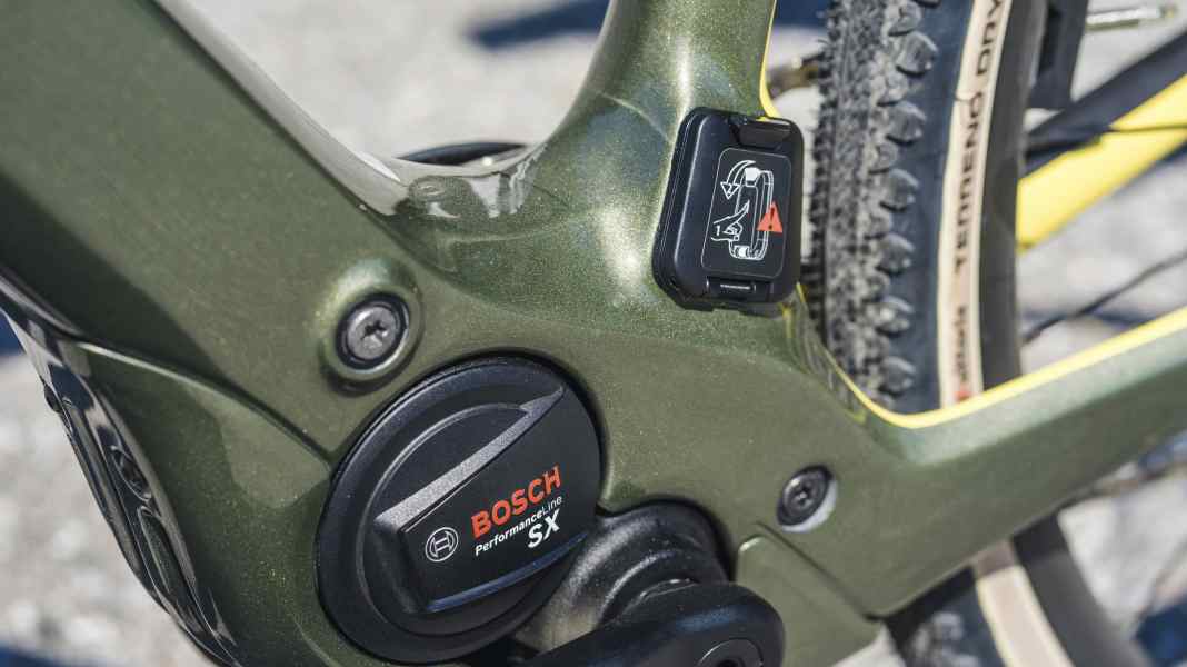 Used e-road bike or e-gravel bike: checklist for battery, motor and hidden follow-up costs