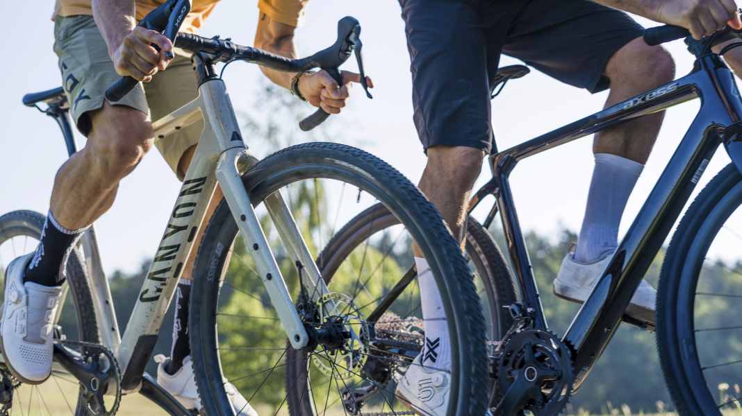 Buying guide: The best gravel tyre for you!