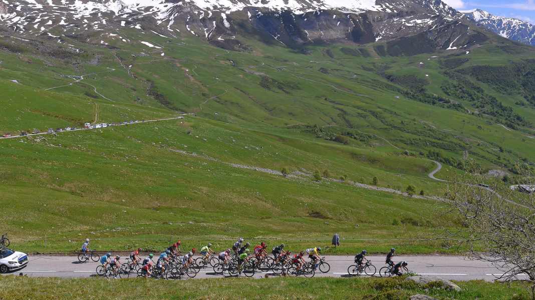 Ascensions des Alpes : Col de la Madeleine - Col de la Madeleine : Le Tour sur la trace