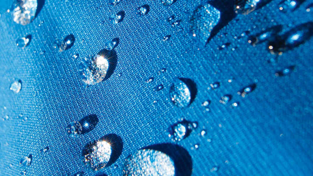 Test 2016: Rain jackets for road cyclists - 28 rain jackets for road cyclists tested