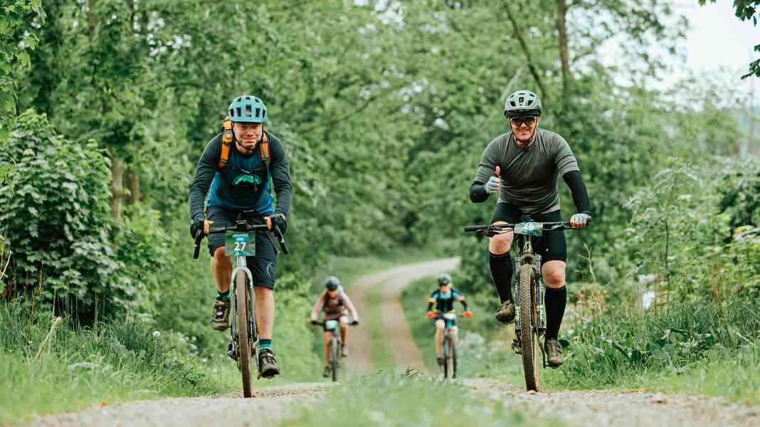 Gravel-Events: Community Rides - lockere Tour in der Gruppe