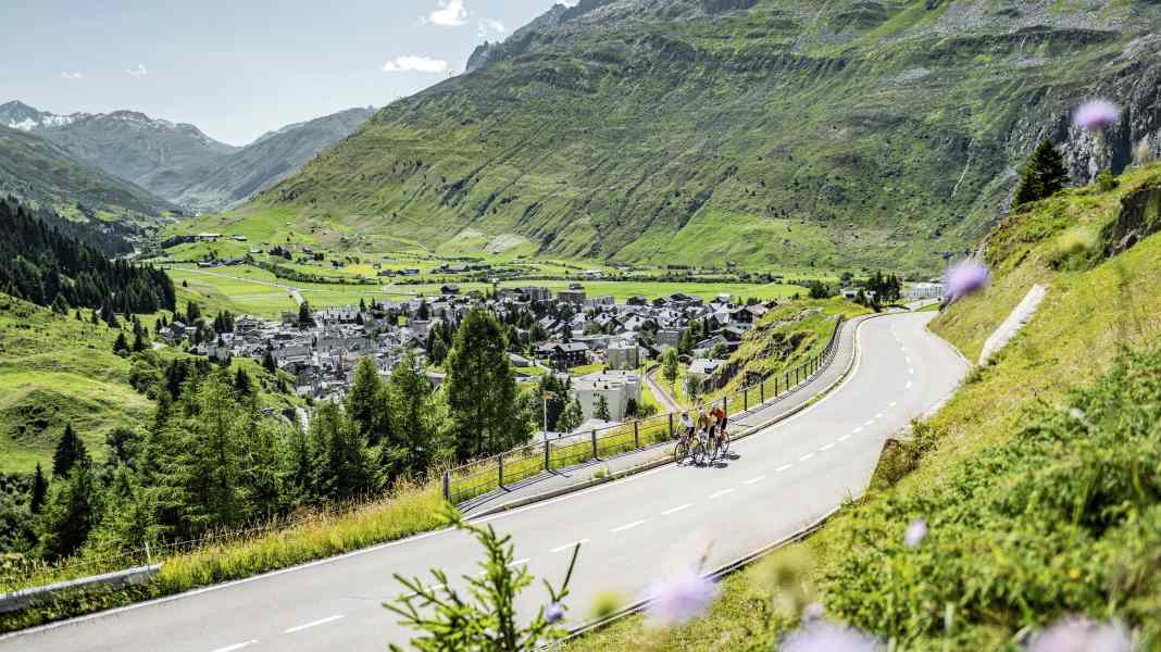 Climbing into adventure: the racing bike paradise of Andermatt