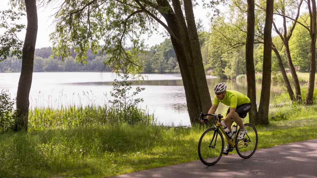 Allemagne : Ruppiner Land près de Berlin - pistes cyclables au bord de l'eau : Ruppiner Land