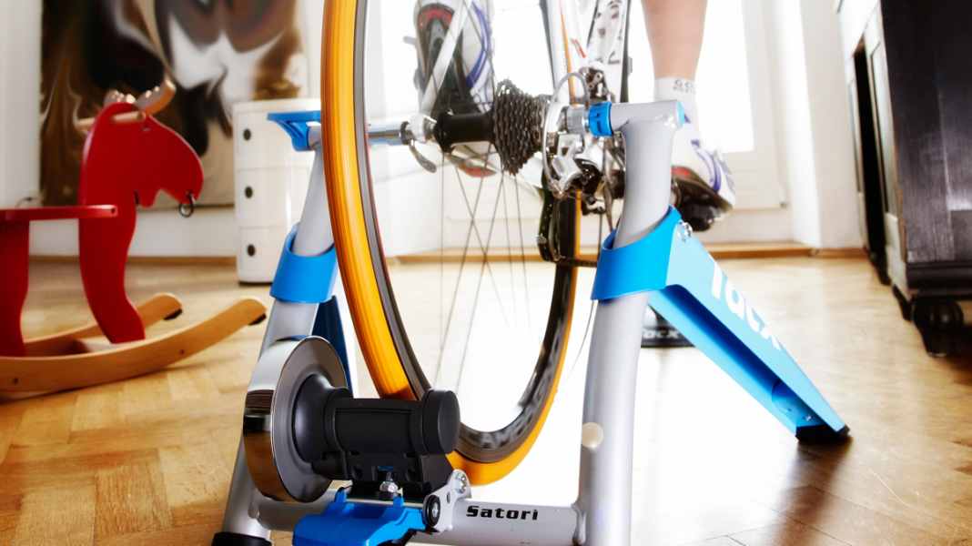 Roller trainer or ergometer?