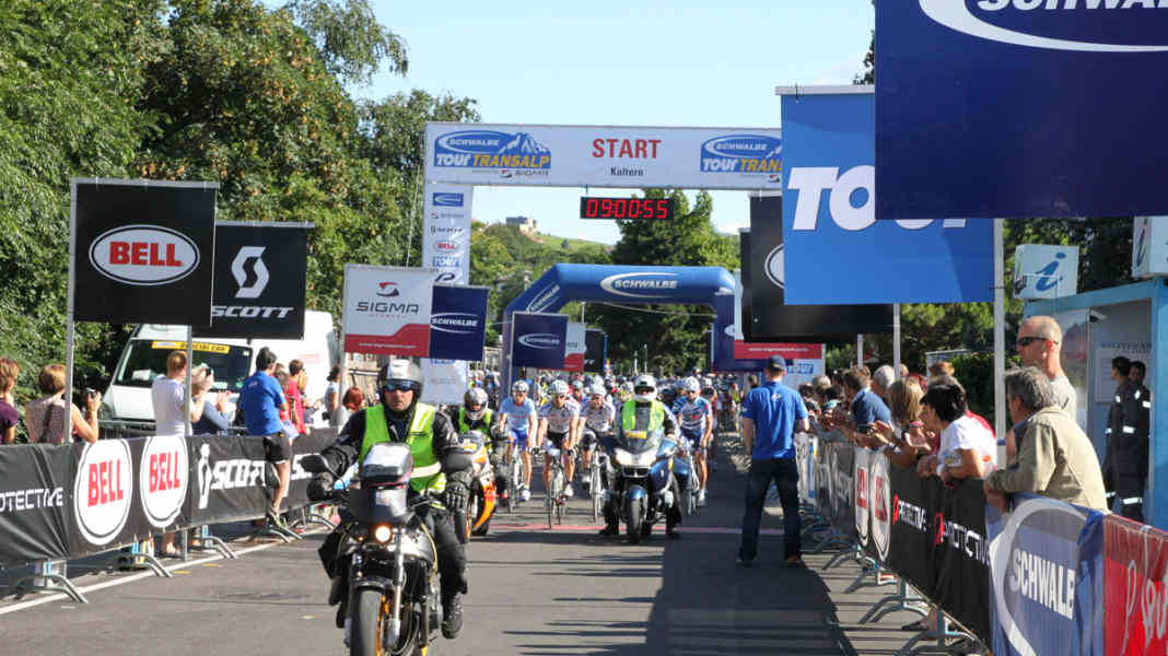 Schwalbe-TOUR-Transalp präsentiert Jubiläumsstrecke