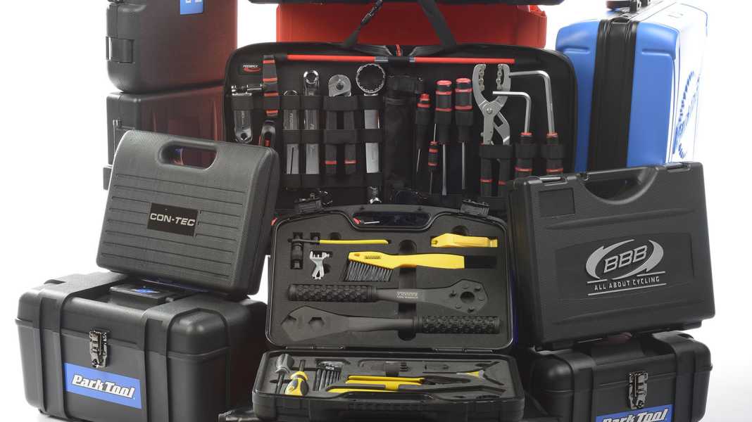 Buyer's guide: 11 toolbox sets for bolting on a road bike